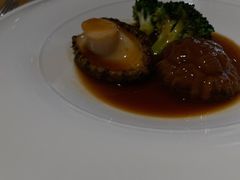 甄品鲍鱼会花菇-香樟花园法式铁板烧(恒隆广场店)