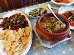 -小厨子私房菜·云南美食店