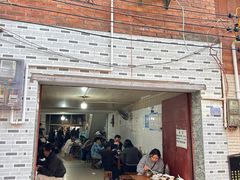 -正宗杨记普洱酸醋米线(总店)