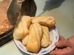 -鱼窝棚柴火铁锅炖(富山屯店)