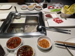 -海底捞火锅鲜切牛肉主题店(长寿路店)