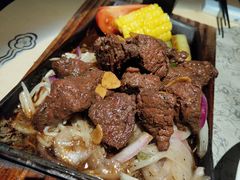 -穹六人间 people 6(岳阳路店)