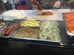 -六合夜市