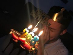 -半勺舒舒生日蛋糕店