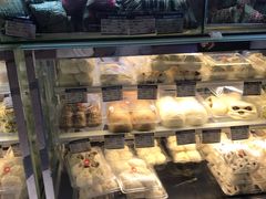 面包甜点陈列柜-白玉兰食品(甜云店)