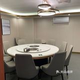 很鲜，主要是套餐菜真的很多都够三四个人吃