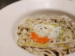 -wineapp葡萄酒餐吧(外滩金融中心店)