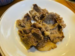 鲜牛肉-老秦凉都黄牛肉馆(九堡店)