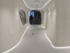 -迪桑特DESCENTE(北京三里屯BLANC店)