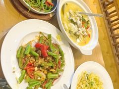-海派美食·家宴海鲜青岛菜·石锅鲽鱼头(东方城店)