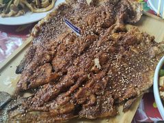 -何适山庄(水长城P2停车场店)