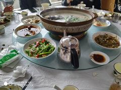 -天乐农家鱼头王(天目湖店)