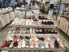 -上品折扣(回龙观店)