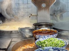 -吾穆勒蓬灰牛肉面·清真(北滨河中路店)