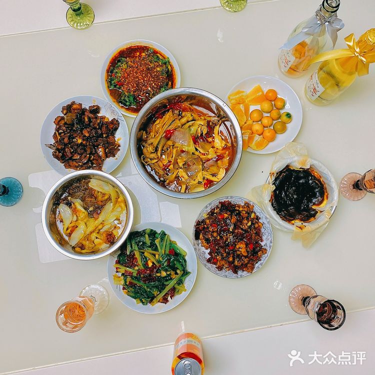 [爱心]深夜美食 | 来一起吃肉肉丫