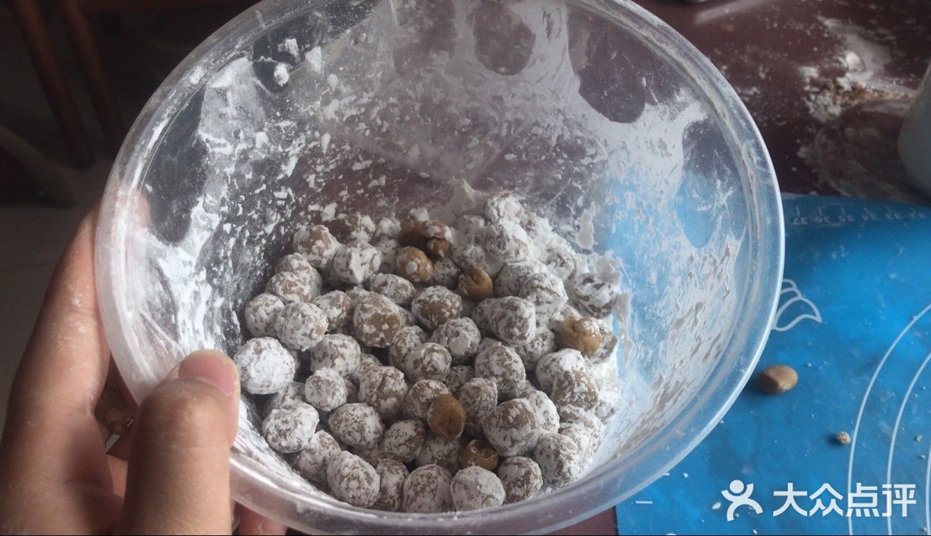 记得用好看的杯子和勺子哟