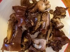 -老鼎万春卤菜(五代传承创始老店)