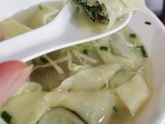 -绿杨馄饨临顿路店