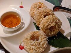 炸虾饼配泰国梅子酱-帕蓝·暹罗料理(大学路店)
