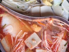 -苗伯妈酸汤火锅