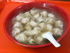 -张阿三馄饨店