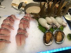 -红鼎豆捞·非遗鲍皇汤火锅(宝丰路店)