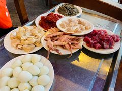 -九尺赵老四鲜鹅肠火锅
