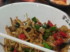 -富正毅三下锅(体育馆店)