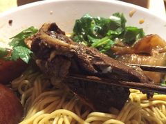 半斤半肉拉面-厝内小眷村(天河南一路店)
