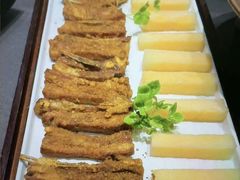 -香山湖家家宴(中山陵店)