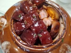 紫砂红烧肉-松鹤楼·非遗·苏帮菜(融科店)