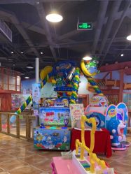 -卡通尼乐园(龙湖六合天街店)