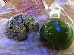 芝麻青团-许阿姨糕团店(南京总店)