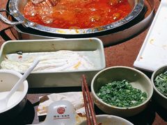 -巴倒烫陆派火锅山庄(南山总店)