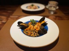 什锦海鲜辣味双色意面-柏蔻餐厅Le Banquet Bistro(天河北店)