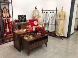 -禕·愫白婚纱商店