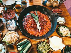 -周幺妹重庆老火锅(银泰城总店)