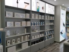 -荣耀授权专卖店(黄浦浙江中路店)