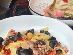 -黔蘑菇四季餐厅(观山湖店)