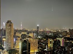 -广州中心皇冠假日酒店