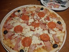 -JINNS锦时 steak&pizza(浸信会礼拜堂旧址店)