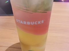 橙柚排队-星巴克(北京通州新光大中心店)