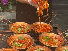 -拈签一笑黄牛肉辣卤串串