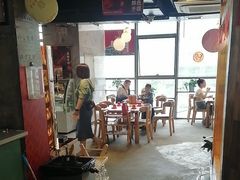-袁记串串香(梁家巷店)