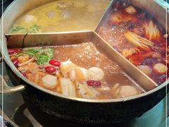 -湊湊火锅·茶憩(上海合生汇店)