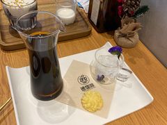 -ZING COFFEE 镜咖啡