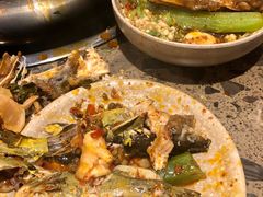 黄辣丁-肖肖酸萝卜鱼火锅(总店)