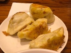 牛肉煎包-两来风(文亭街店)