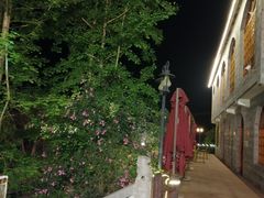 -楠柏弯休闲山庄(梨花溪店)