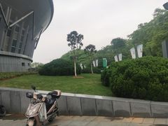 -三锐体育游泳中心
